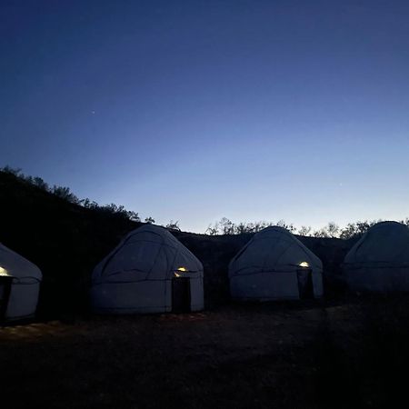 Kyzylkum Nights Camp & Family Yurt Hotel Nurota Exterior foto